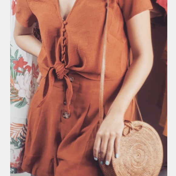 🚨END OF SUMMER SALE// Camel 2 piece set - Picture 7 of 8